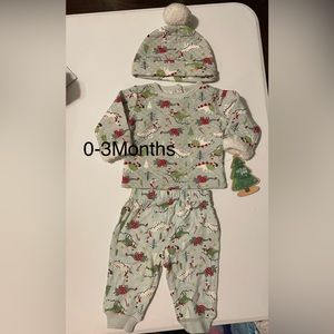 NWT 0-3M Christmas outfit. 3 pc set